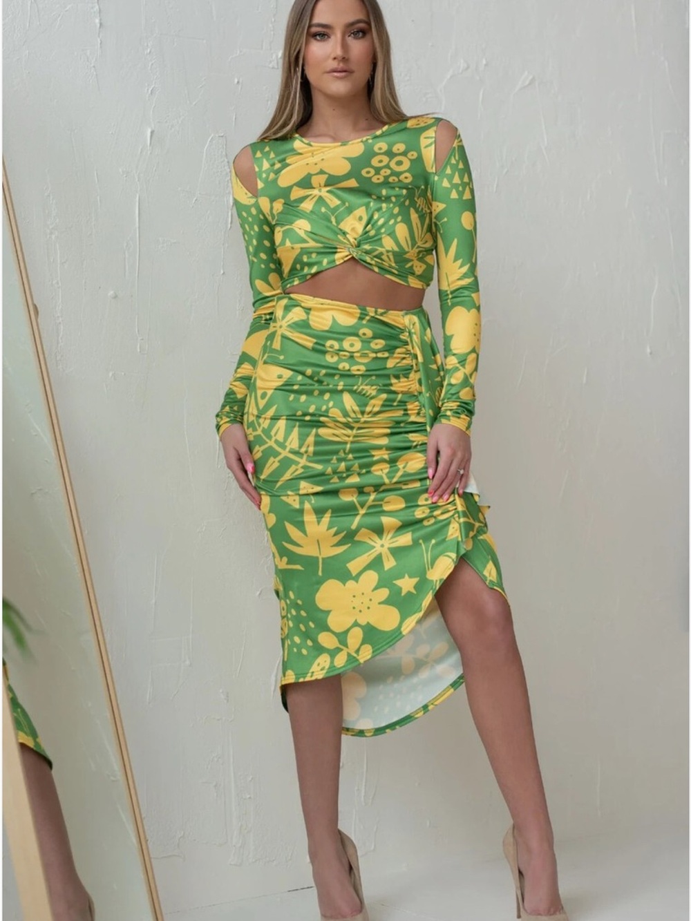 Yellow & Green Floral 2 piece cut out set by Egreis M